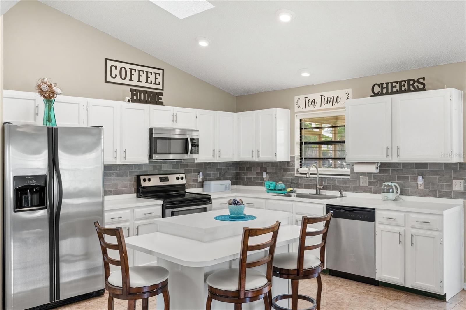 1092 ITZEHOE AVE NW, PALM BAY, FL, 32907