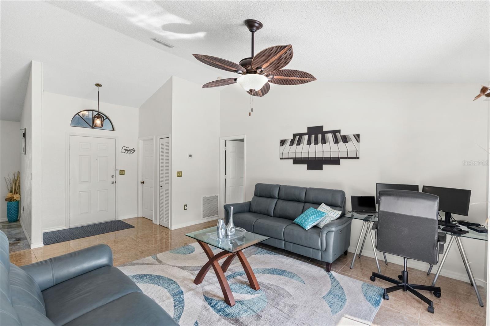 1092 ITZEHOE AVE NW, PALM BAY, FL, 32907