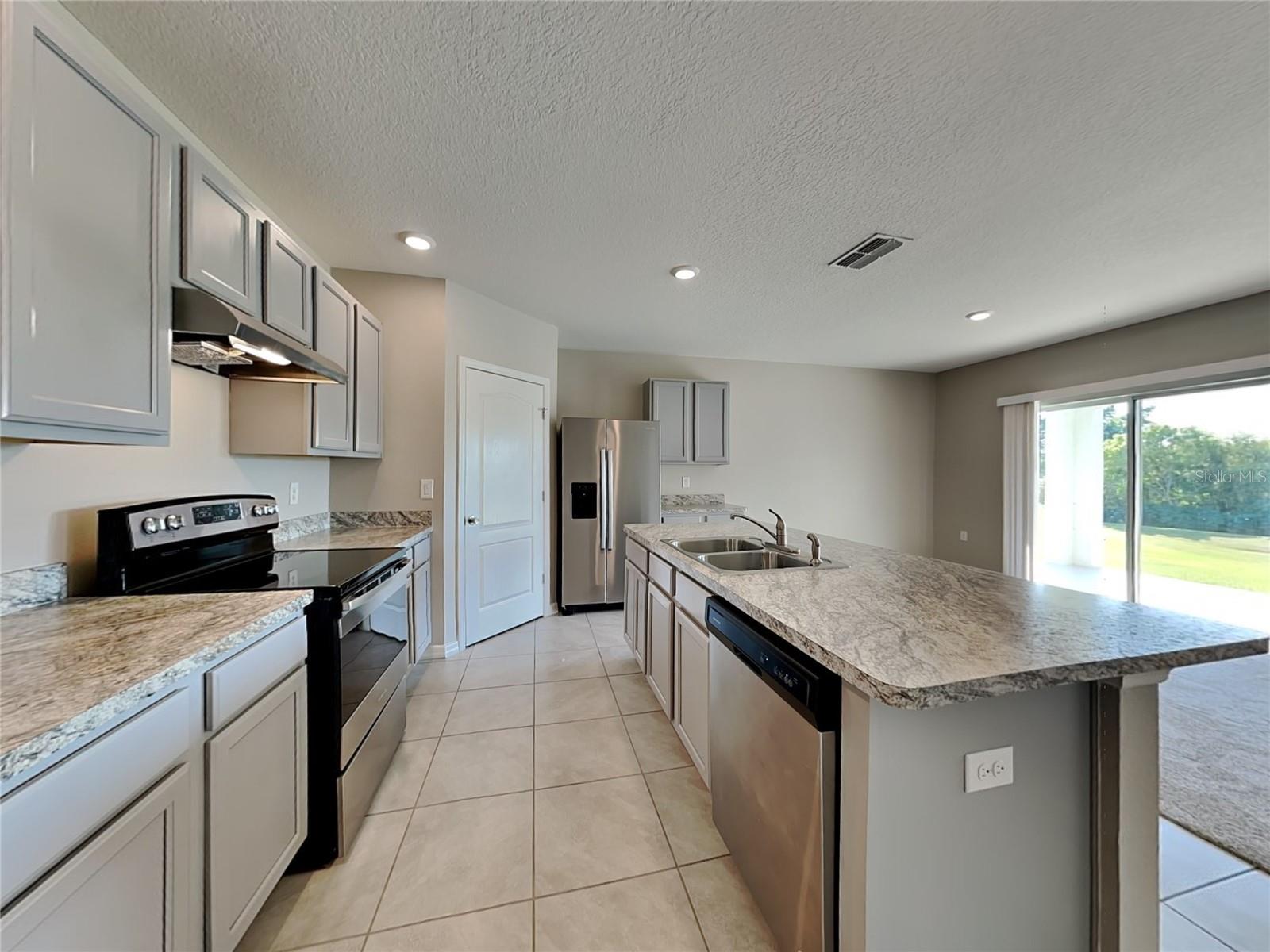 242 MEADOWBROOK BLVD, WINTER HAVEN, FL, 33881