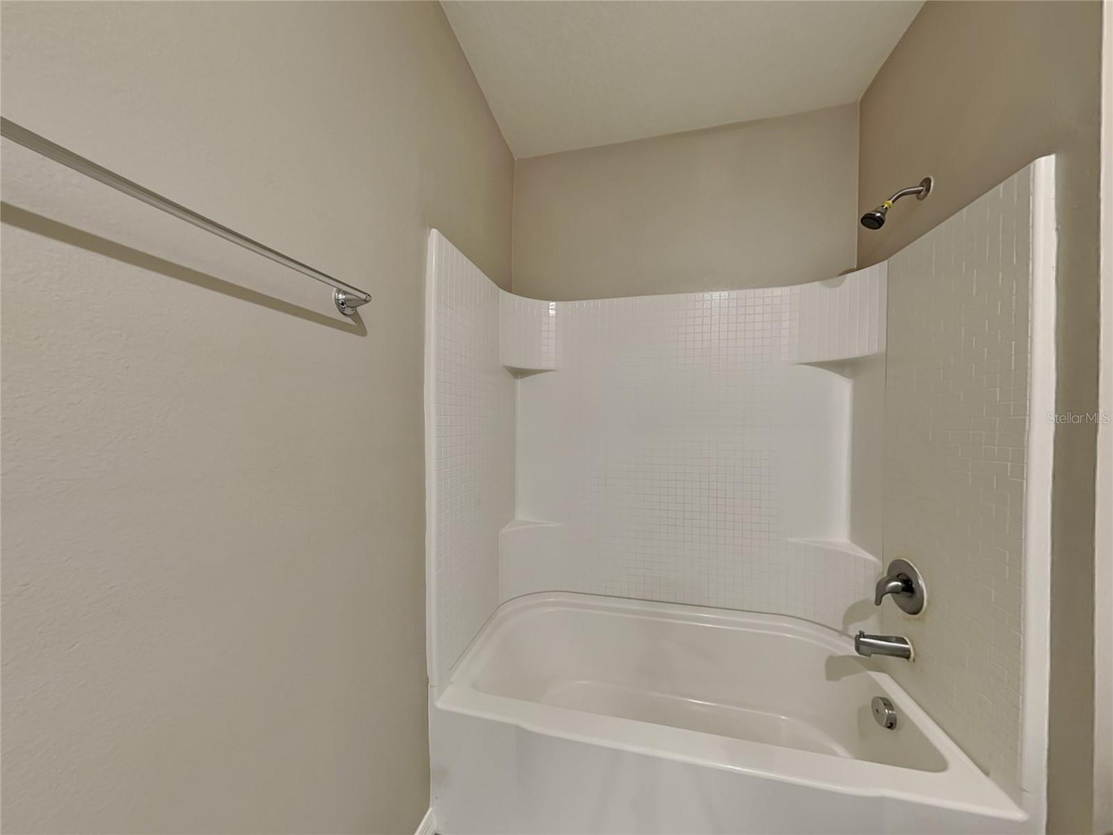 242 MEADOWBROOK BLVD, WINTER HAVEN, FL, 33881