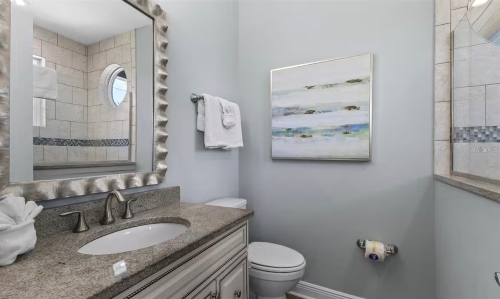 TB8414779 Property Photo