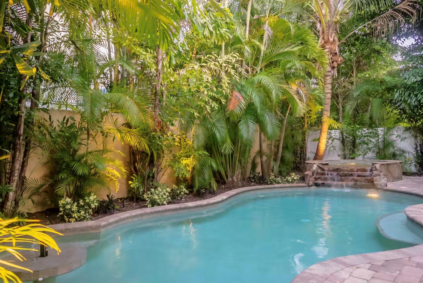 TB8414779 Property Photo