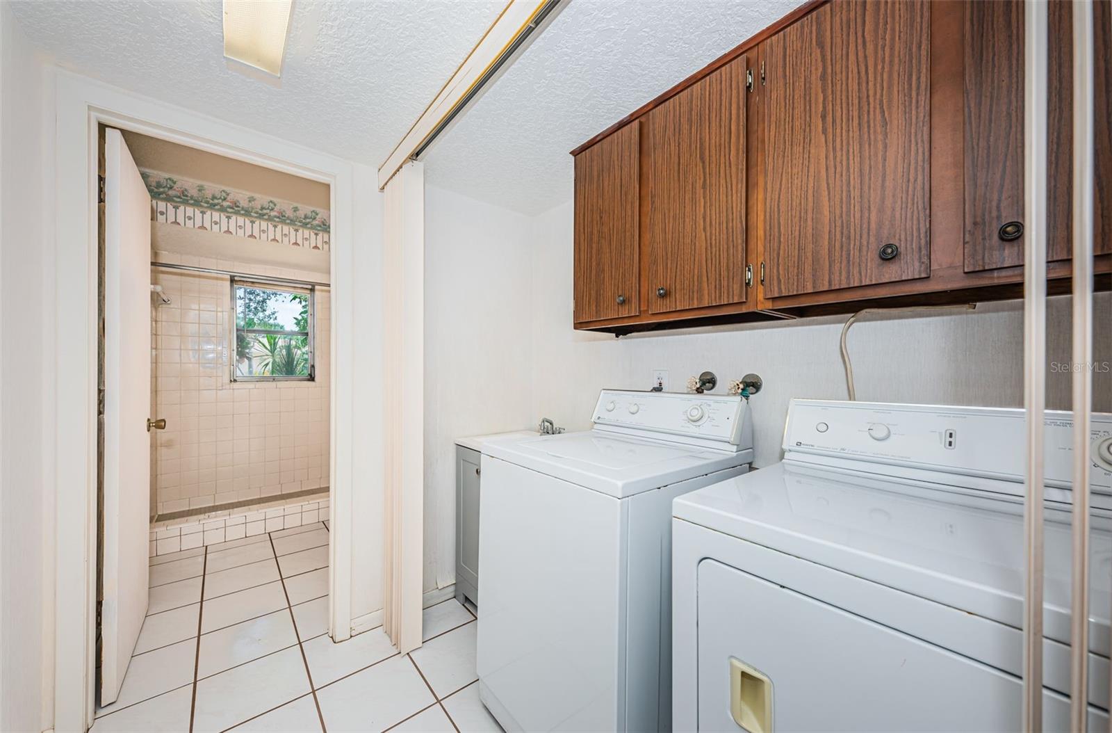 Laundry area off the family room/bonus room