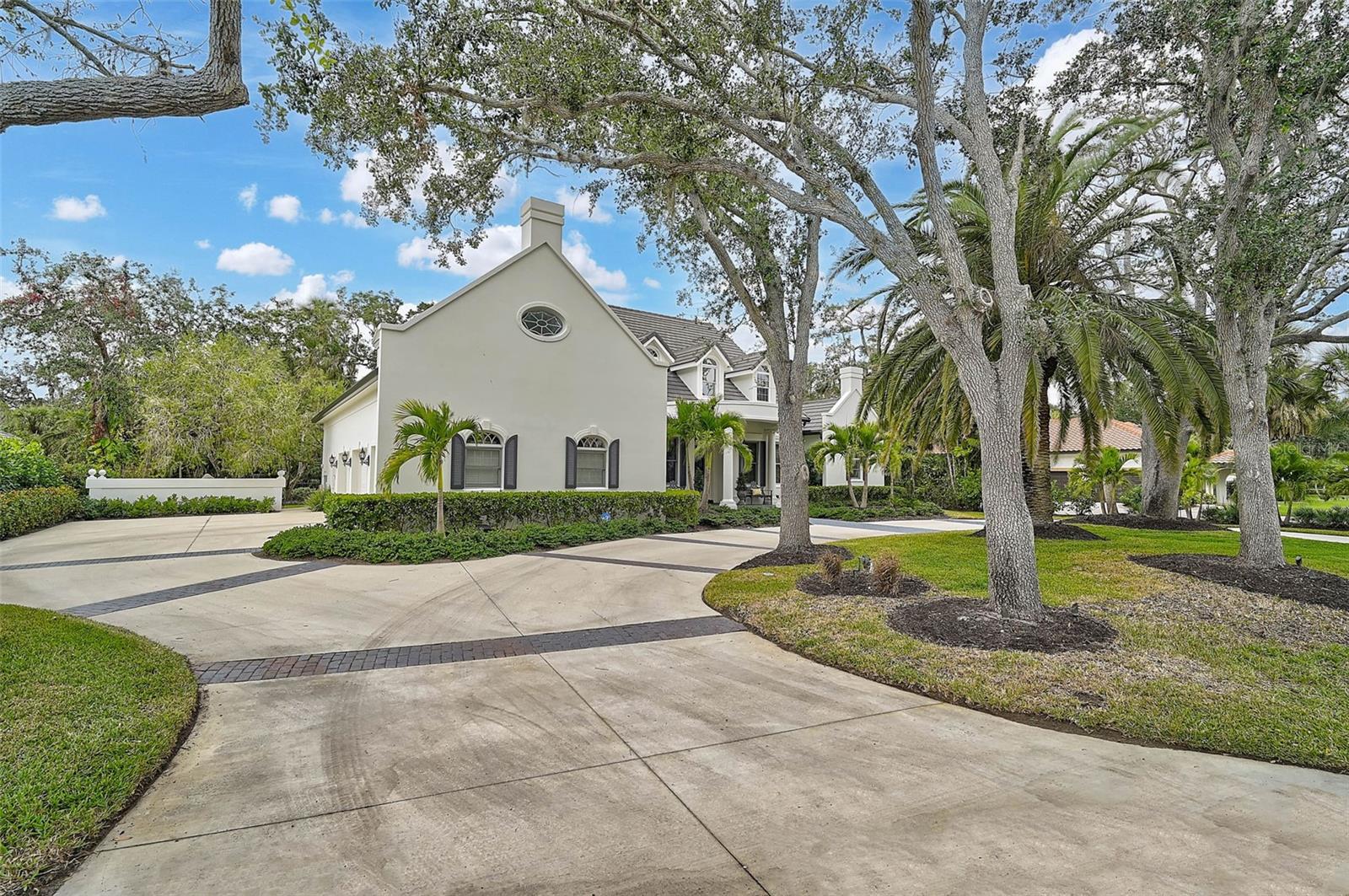 A4661218 Property Photo