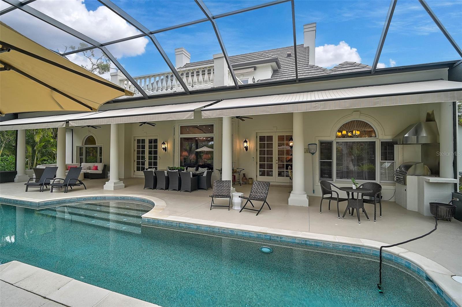 A4661218 Property Photo