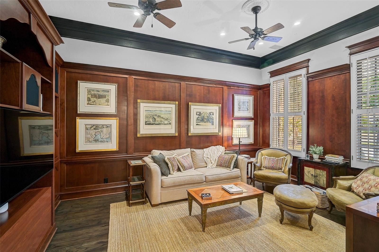 A4661218 Property Photo