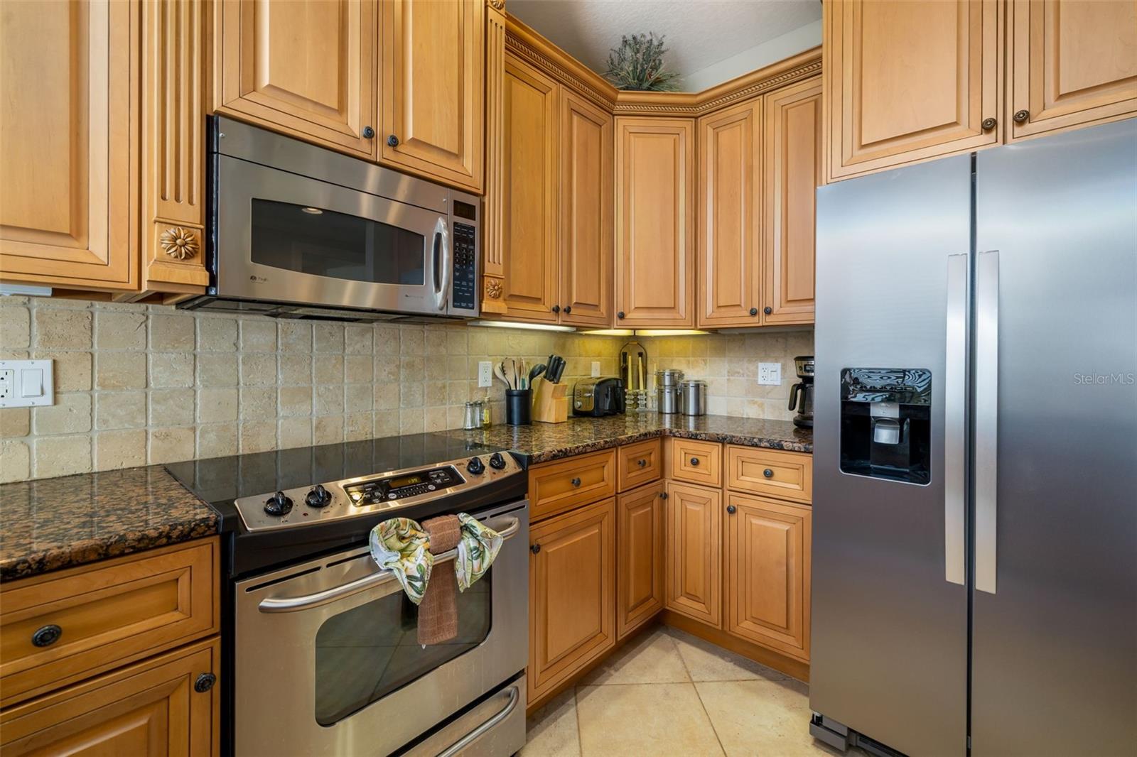 6263 MIDNIGHT PASS RD #403, SARASOTA, FL, 34242