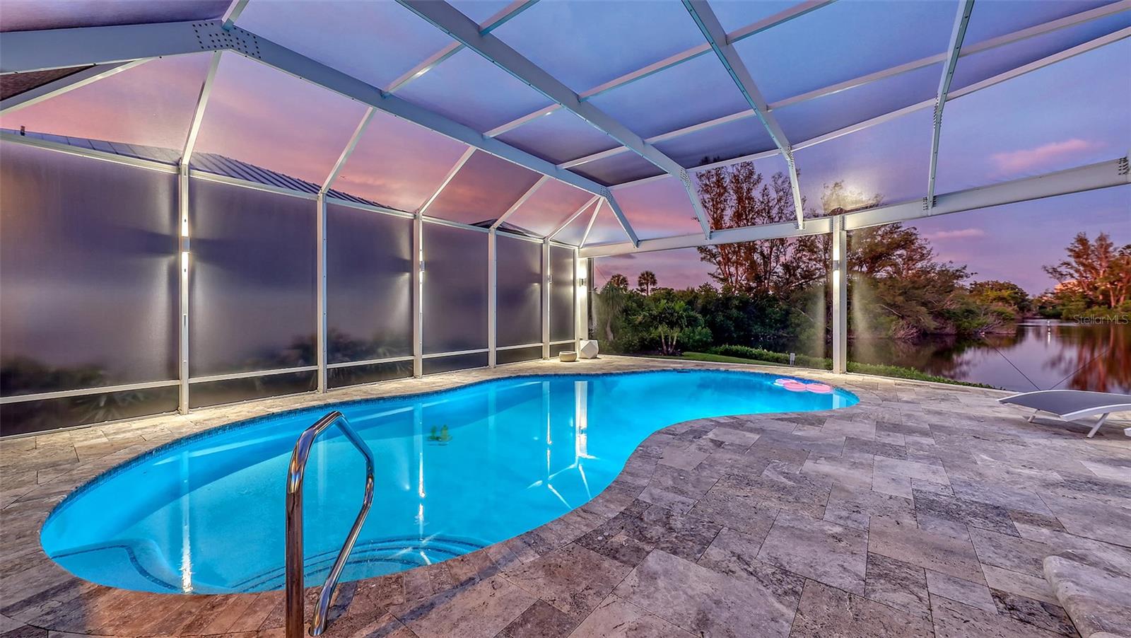 A4661261 Property Photo