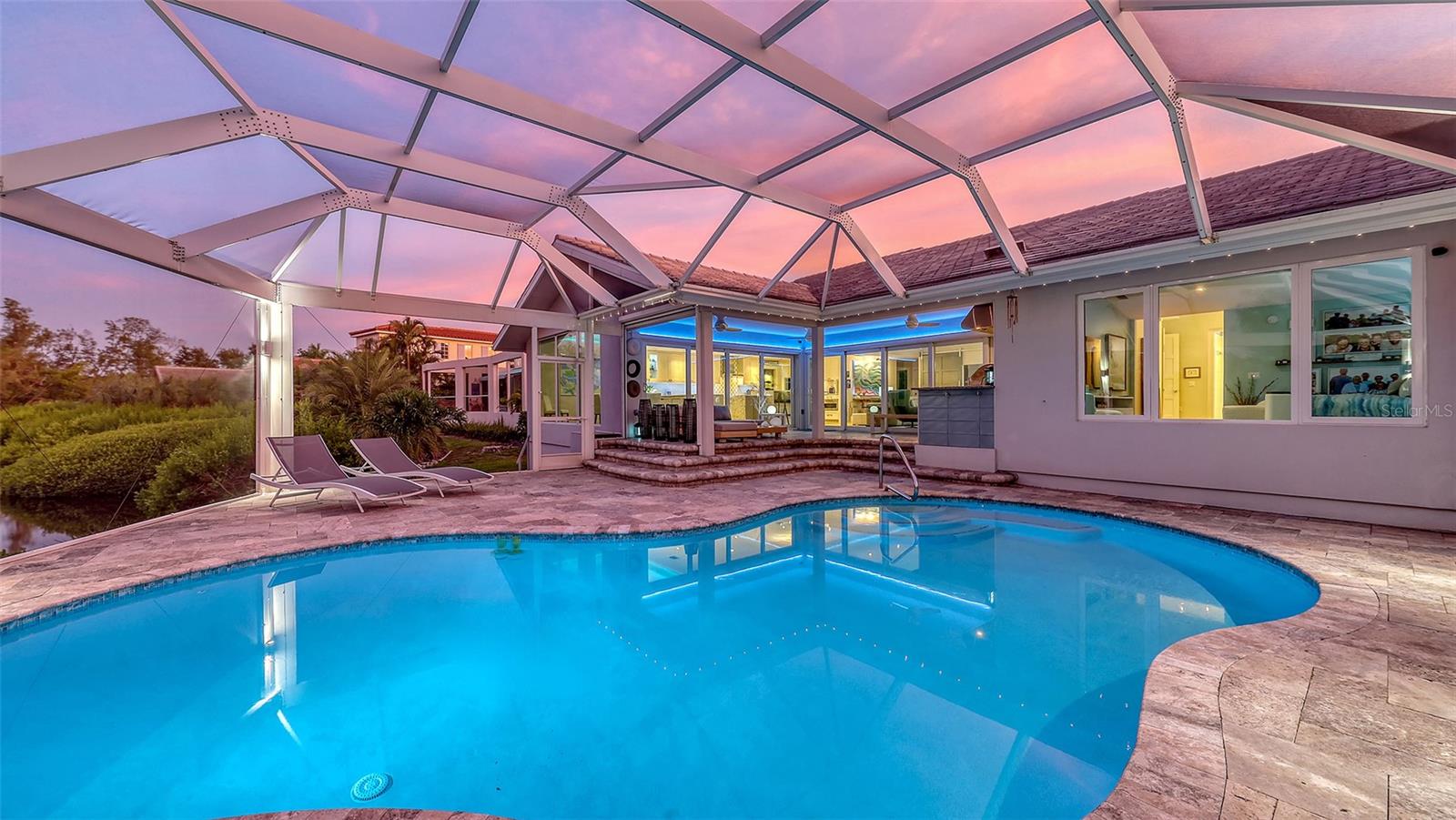 A4661261 Property Photo