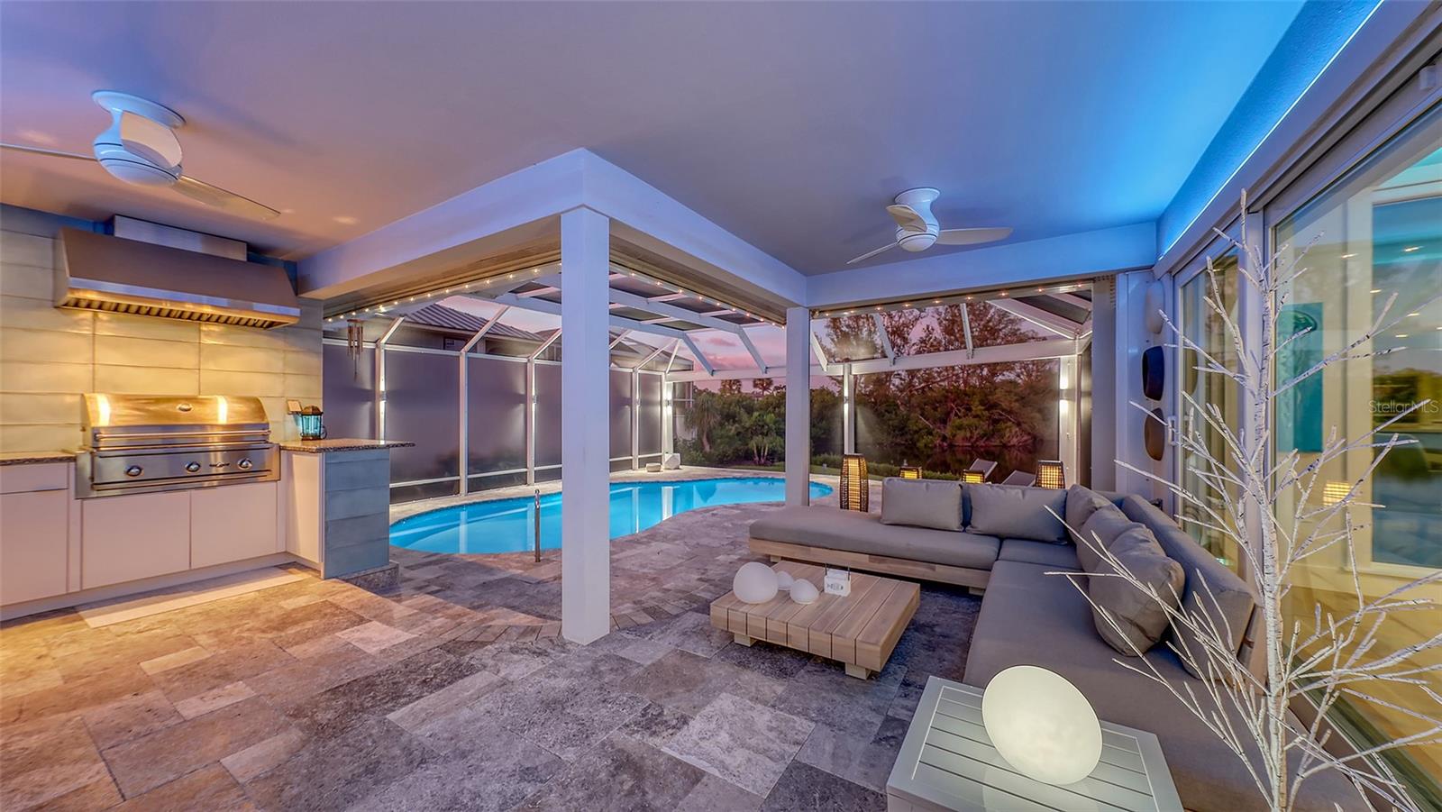 A4661261 Property Photo