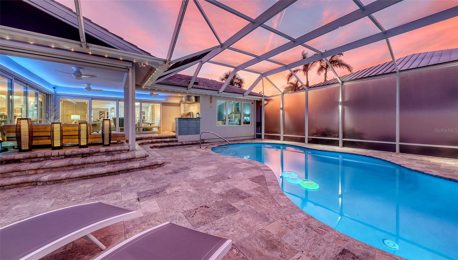 A4661261 Property Photo