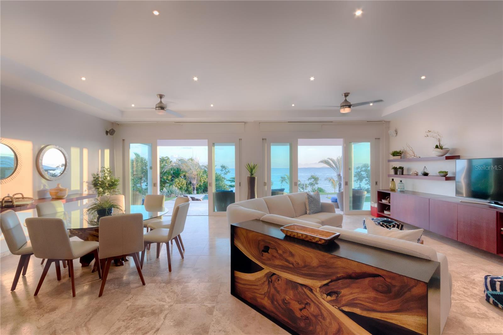 PR9115331 Property Photo