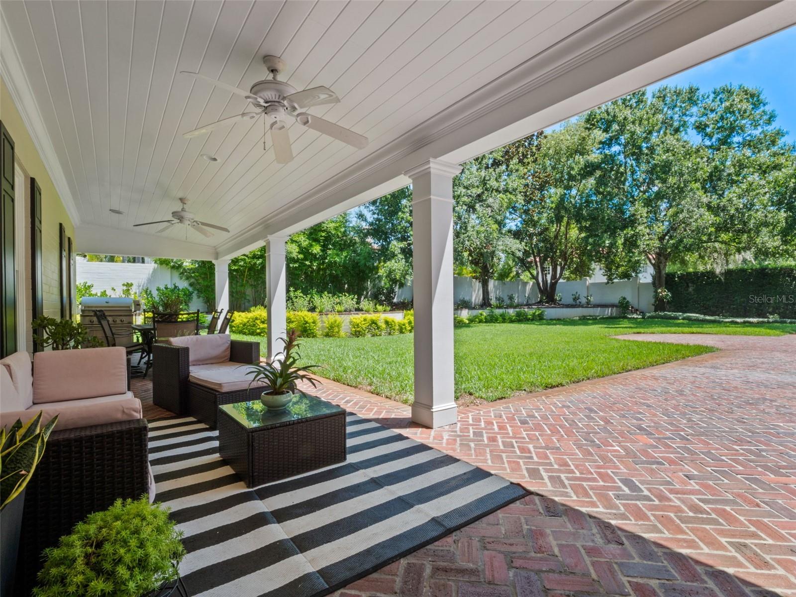 O6333890 Property Photo