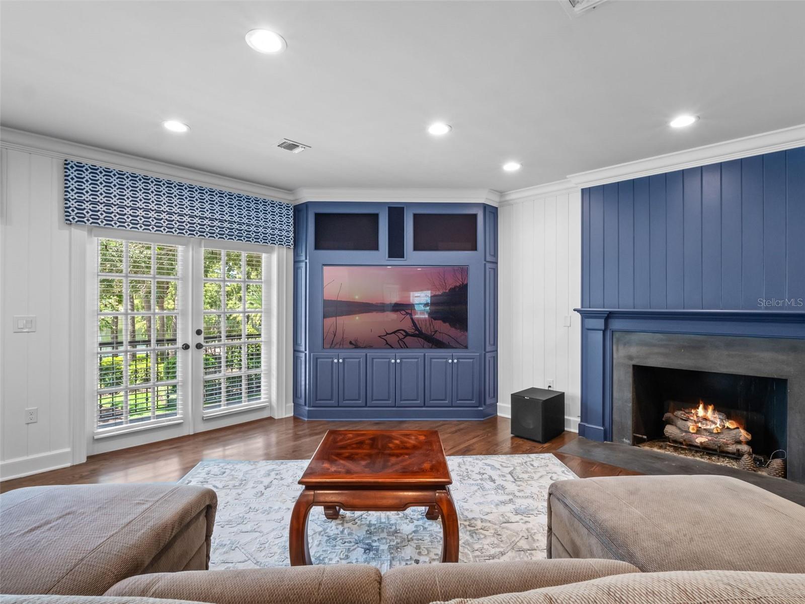 O6333890 Property Photo