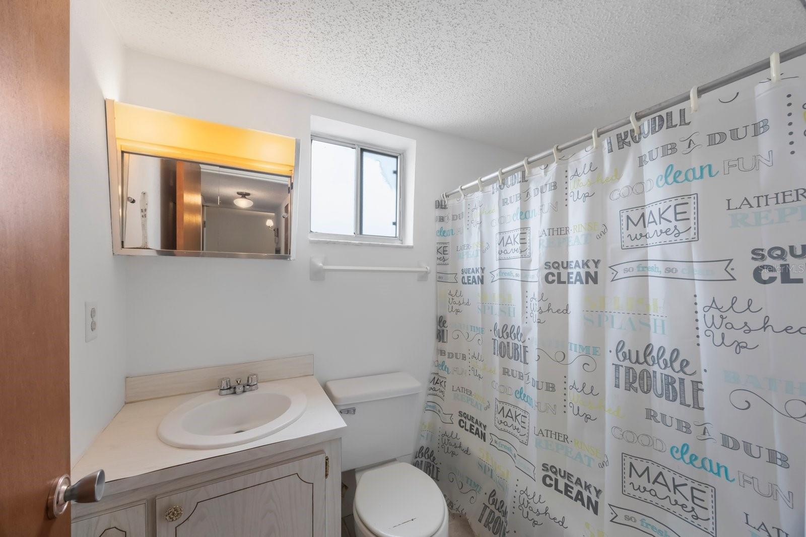 A4661273 Property Photo