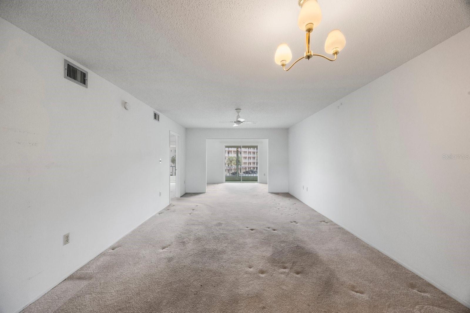 A4661273 Property Photo