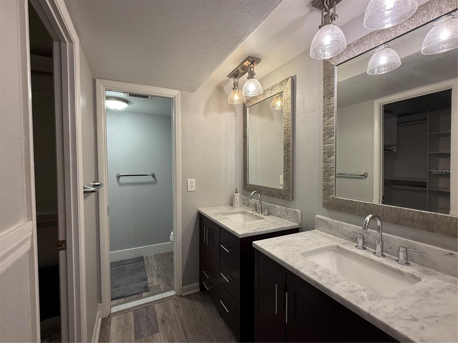 13618 GREENFIELD DR #401, TAMPA, FL, 33618