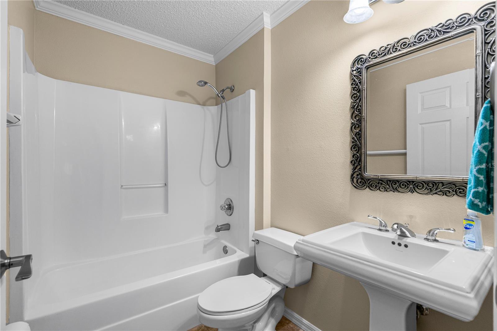 633 CLAIRMONT LN, SOUTH DAYTONA, FL, 32119