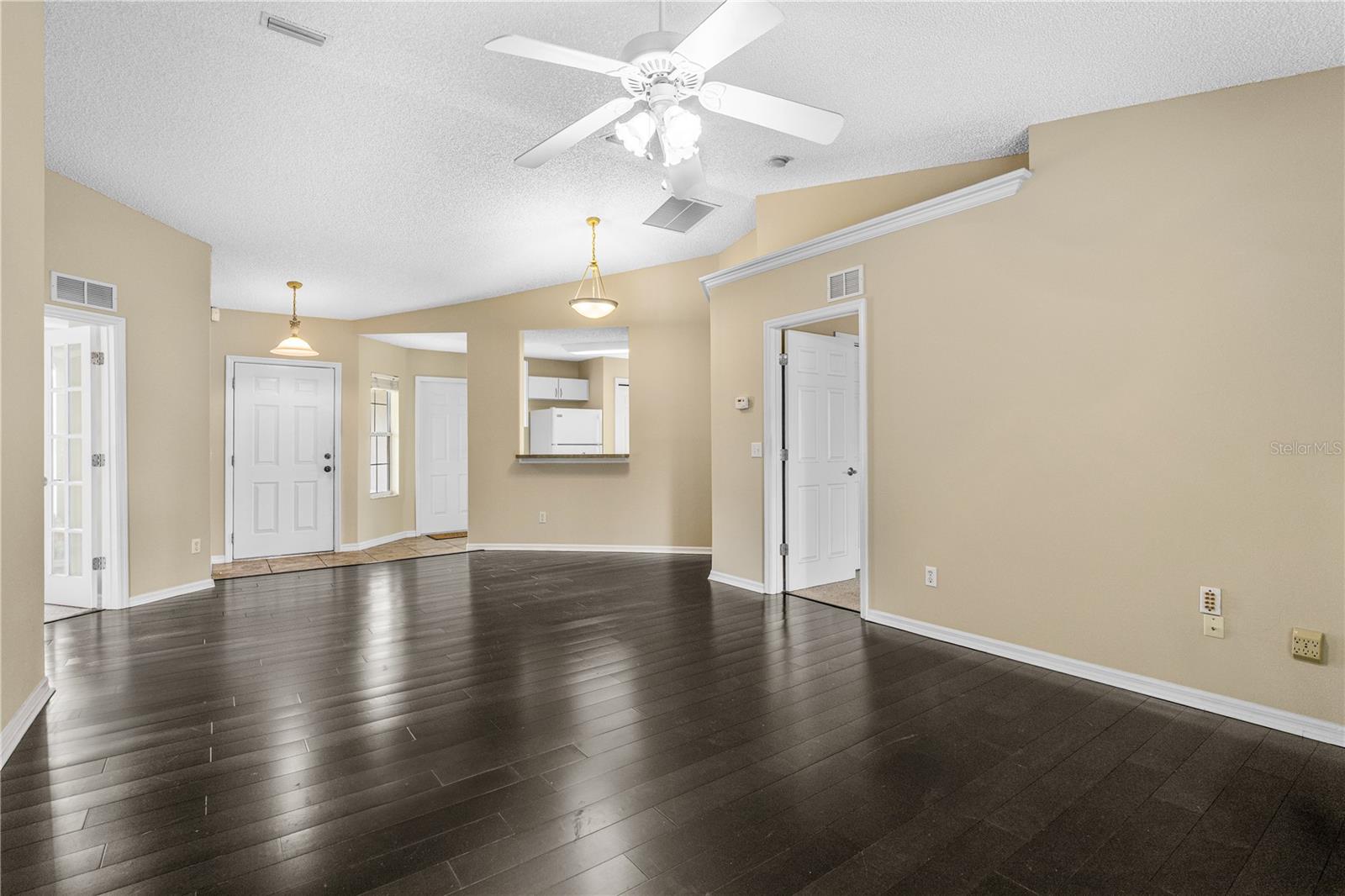 633 CLAIRMONT LN, SOUTH DAYTONA, FL, 32119