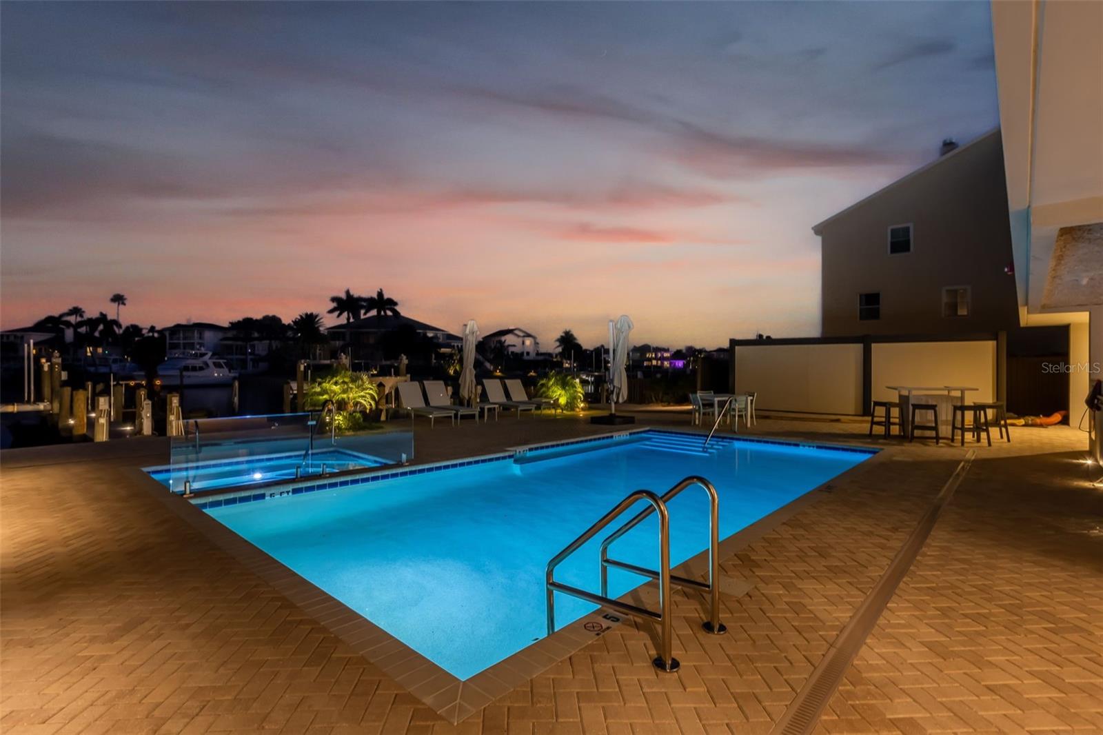 TB8415063 Property Photo