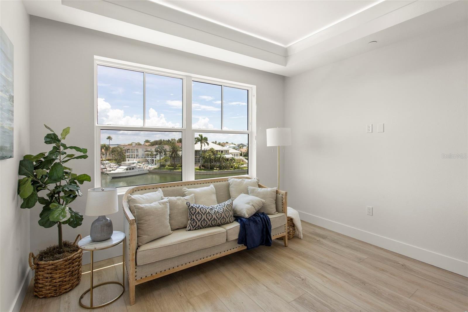 TB8415063 Property Photo