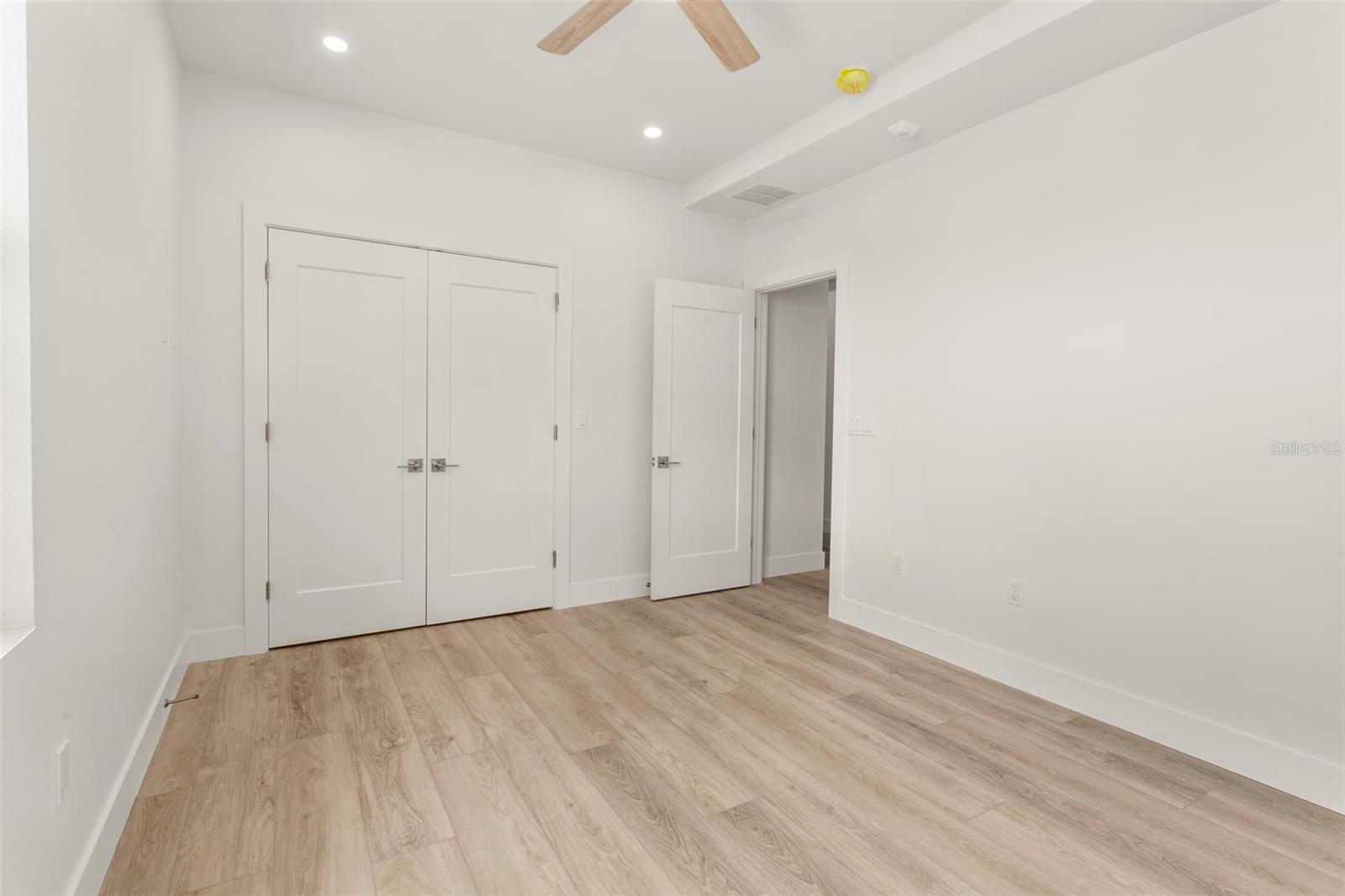 TB8415063 Property Photo