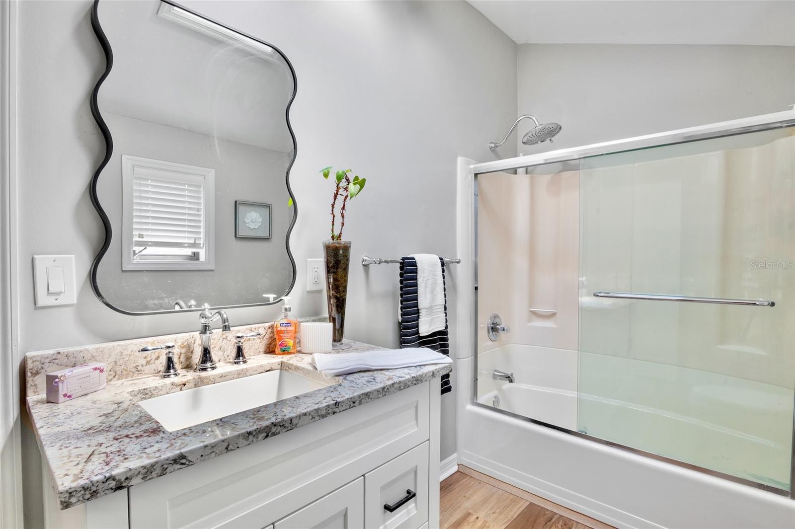 A4661294 Property Photo