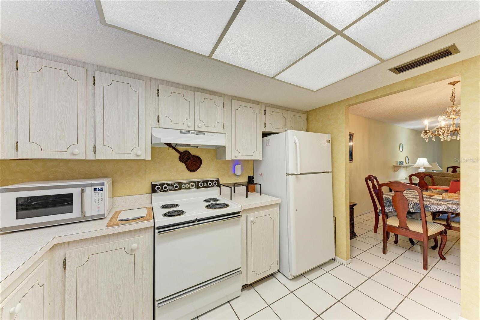 3514 LAKE BAYSHORE DR #K-108, BRADENTON, FL, 34205