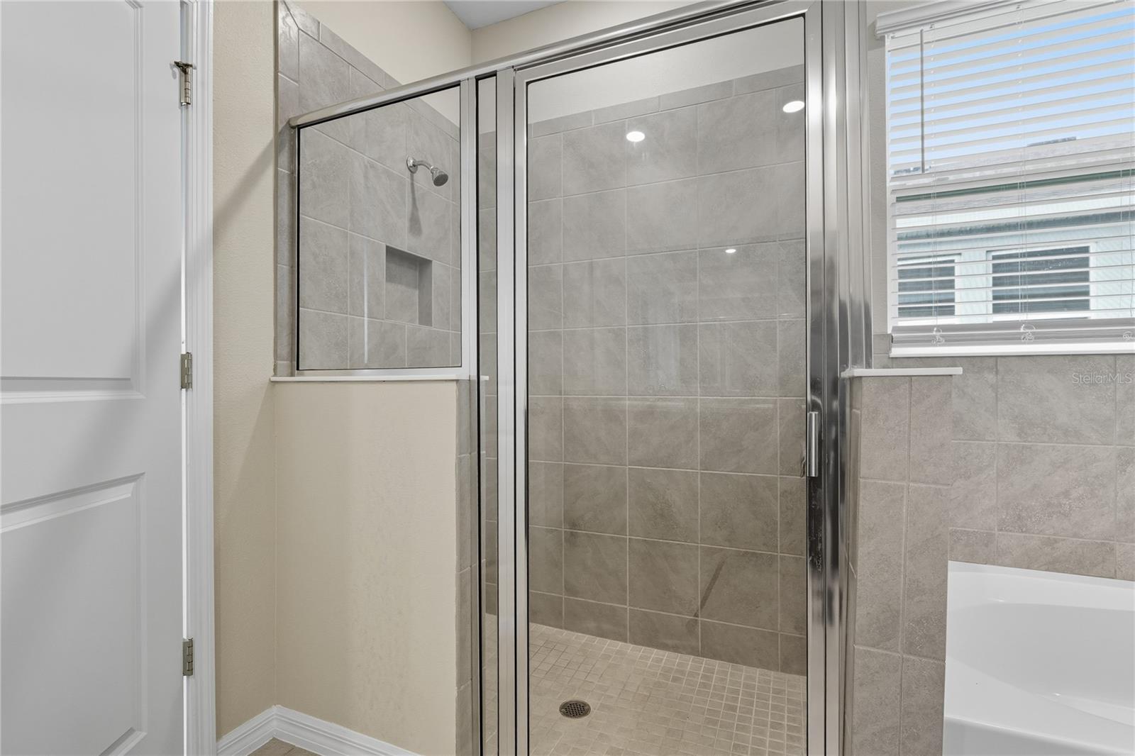 13811 WHISKEY DAISY DR, DADE CITY, FL, 33525