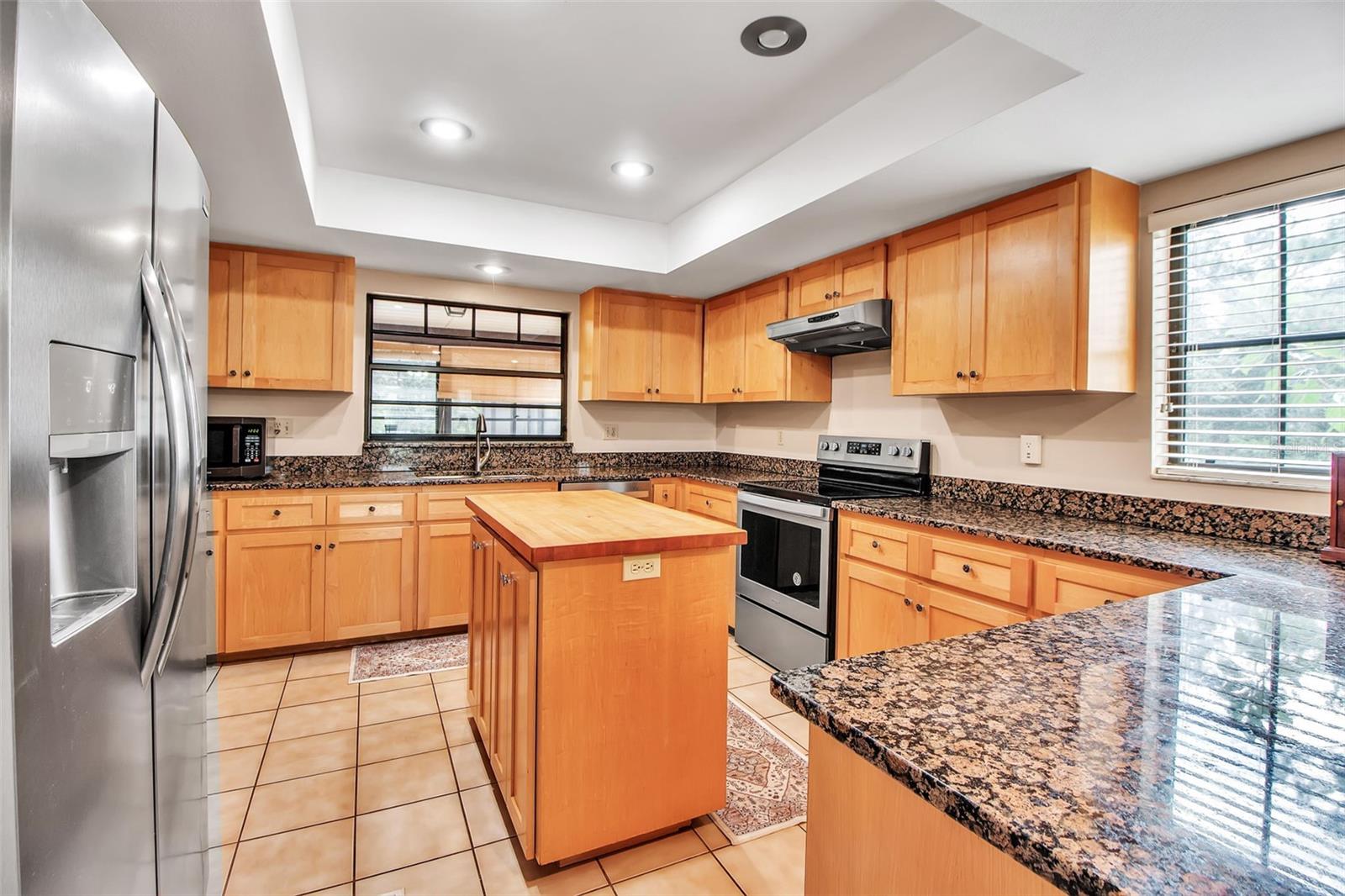 A4661308 Property Photo