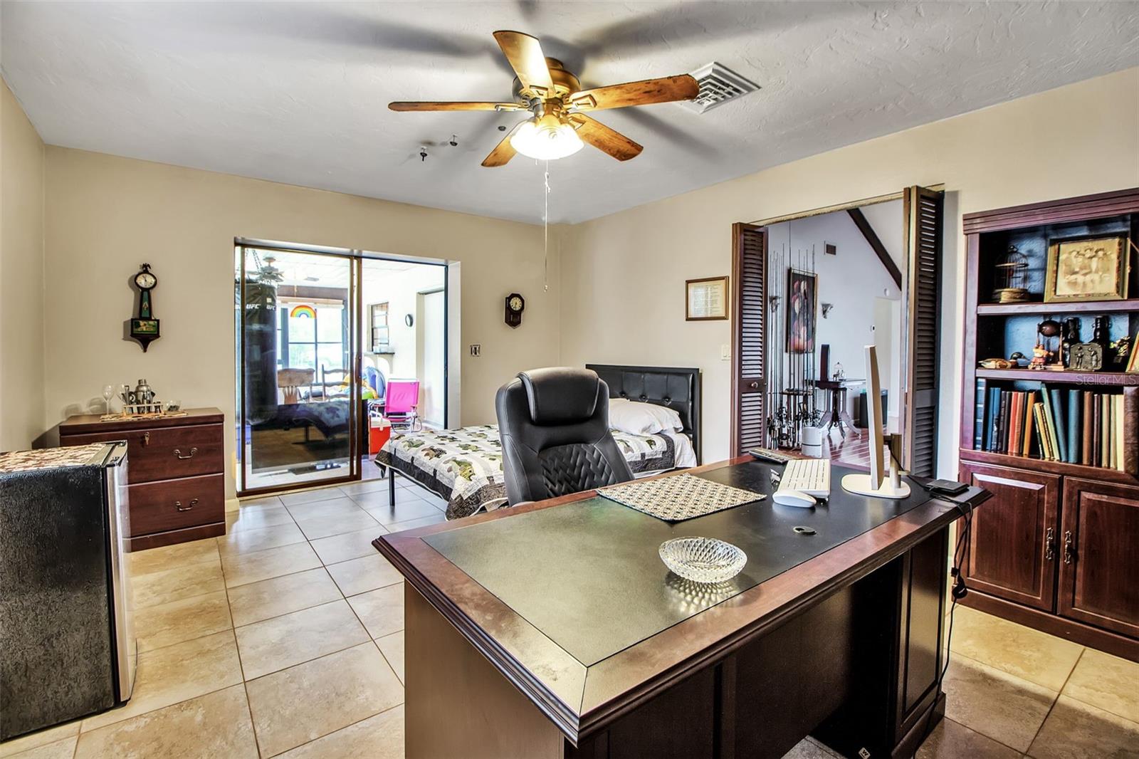 A4661308 Property Photo