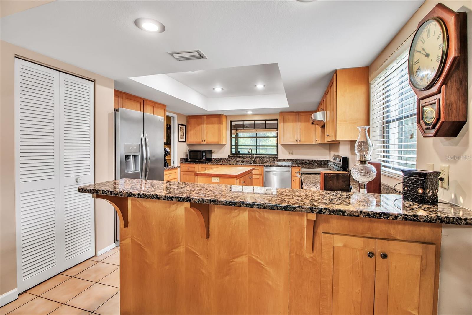 A4661308 Property Photo