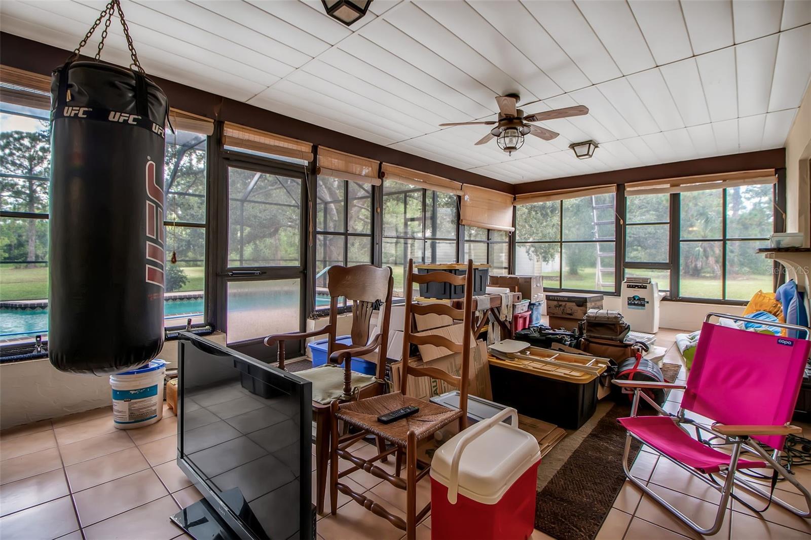 A4661308 Property Photo