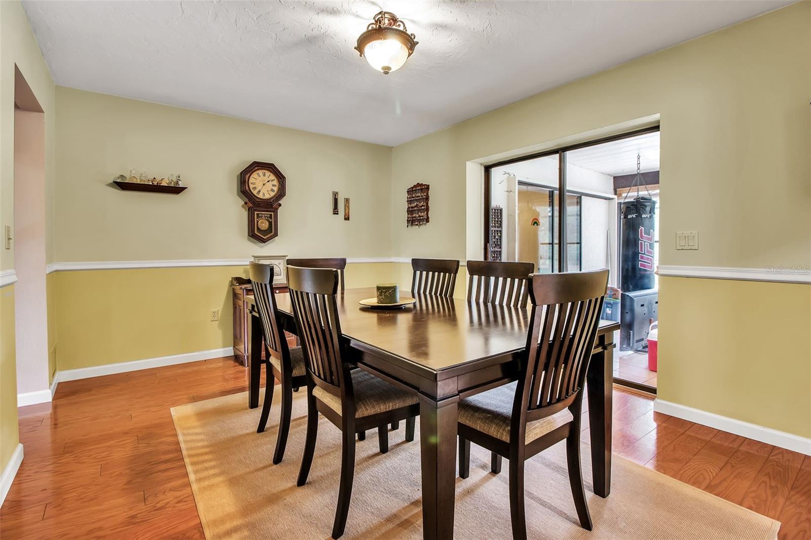 A4661308 Property Photo