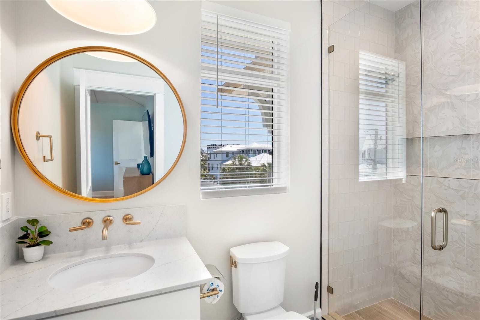 A4661311 Property Photo