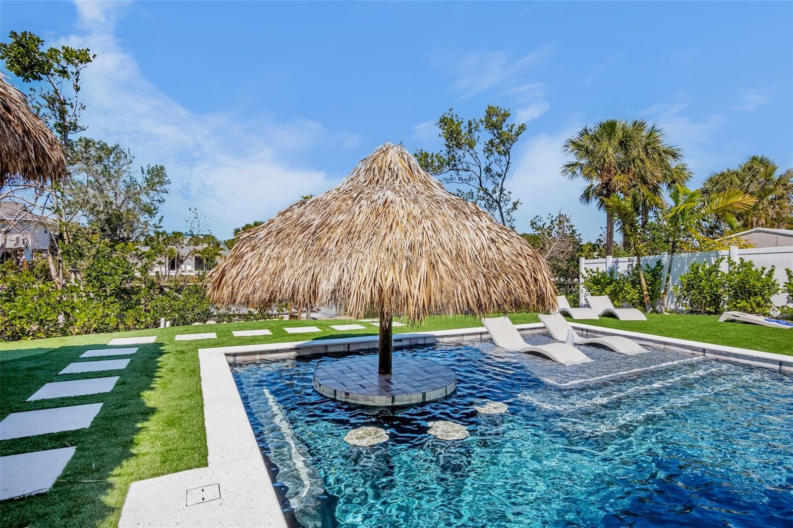 A4661311 Property Photo