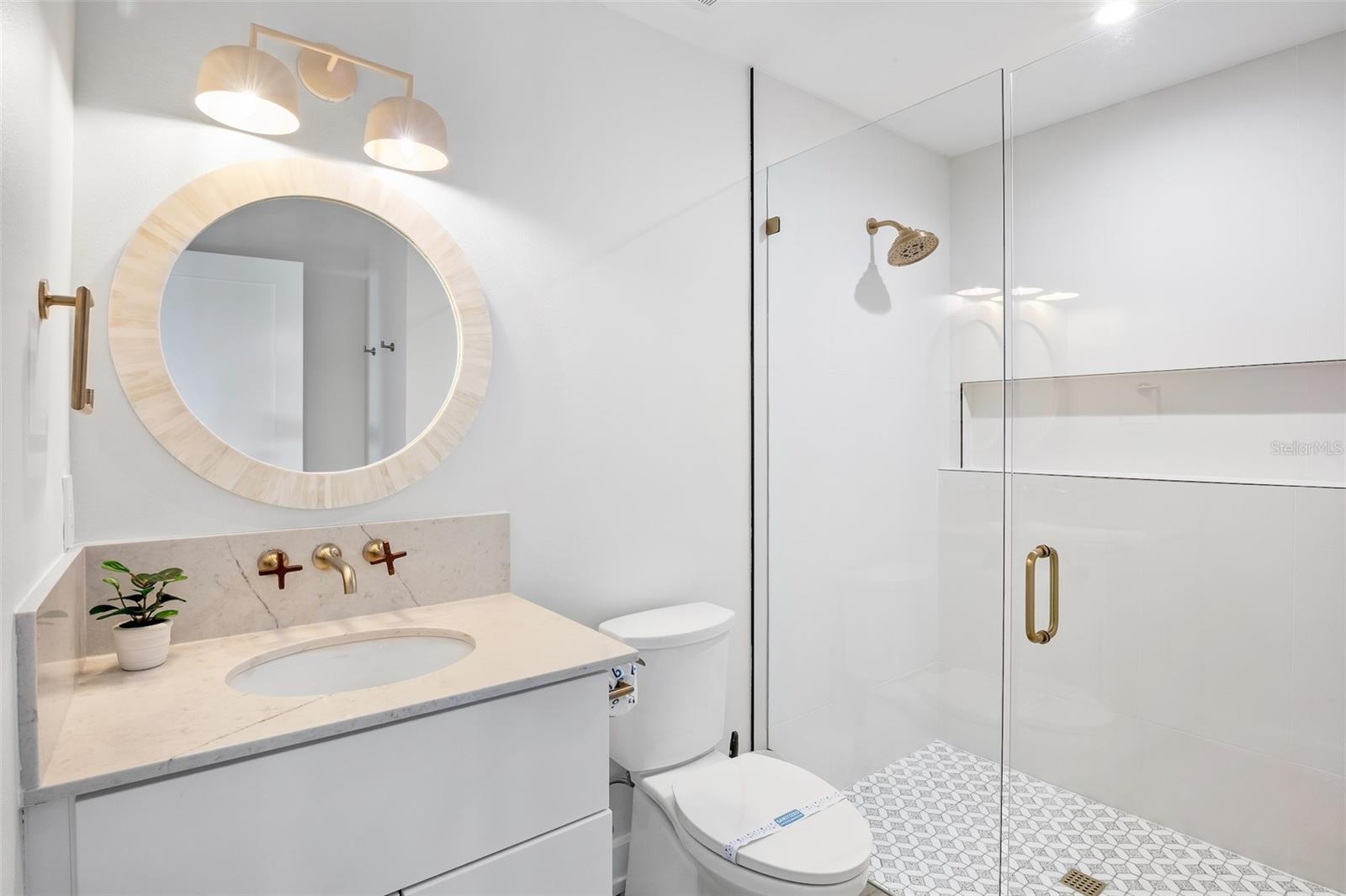 A4661311 Property Photo