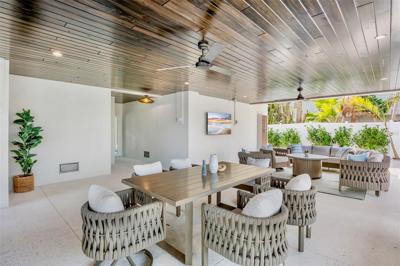 A4661311 Property Photo