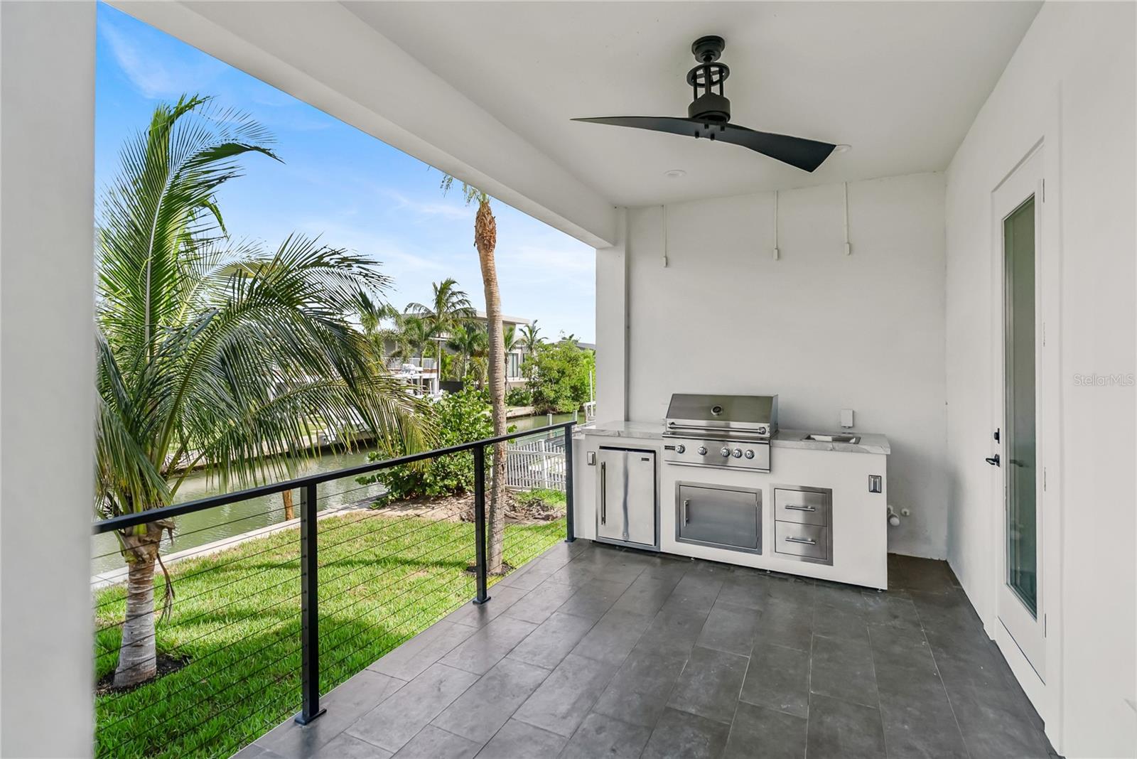 A4661312 Property Photo