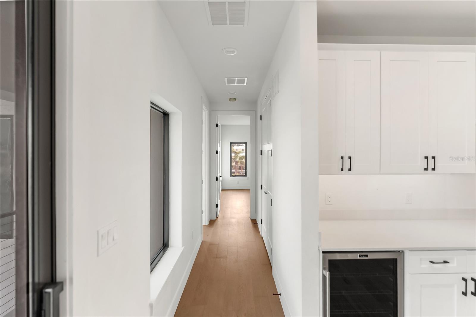 A4661312 Property Photo