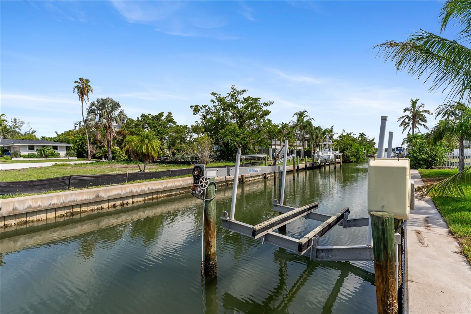 A4661312 Property Photo