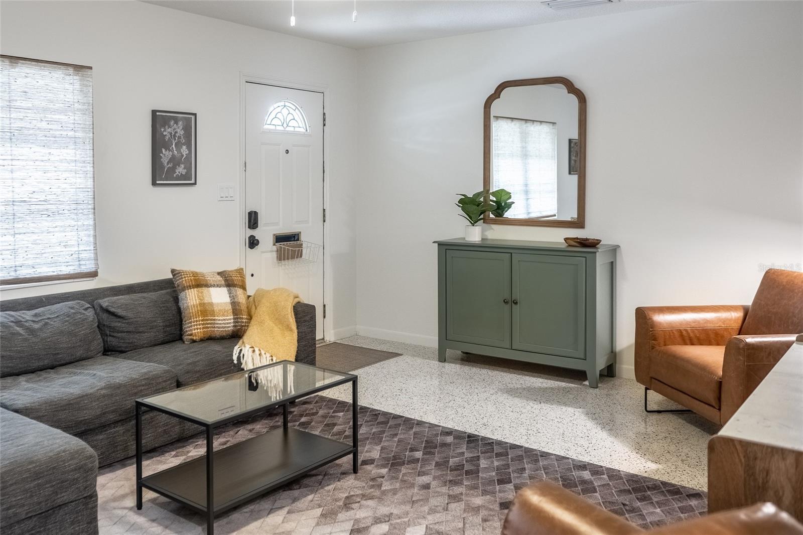 725 S WILSON AVE, LAKELAND, FL, 33801