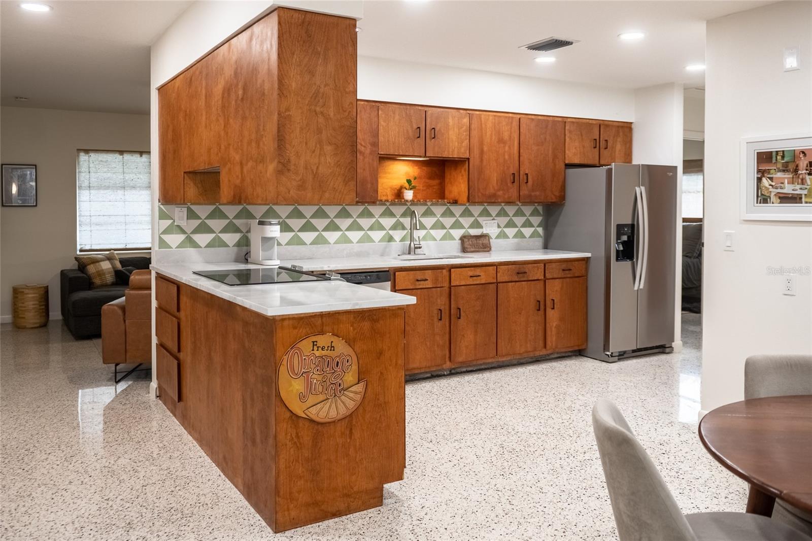 725 S WILSON AVE, LAKELAND, FL, 33801