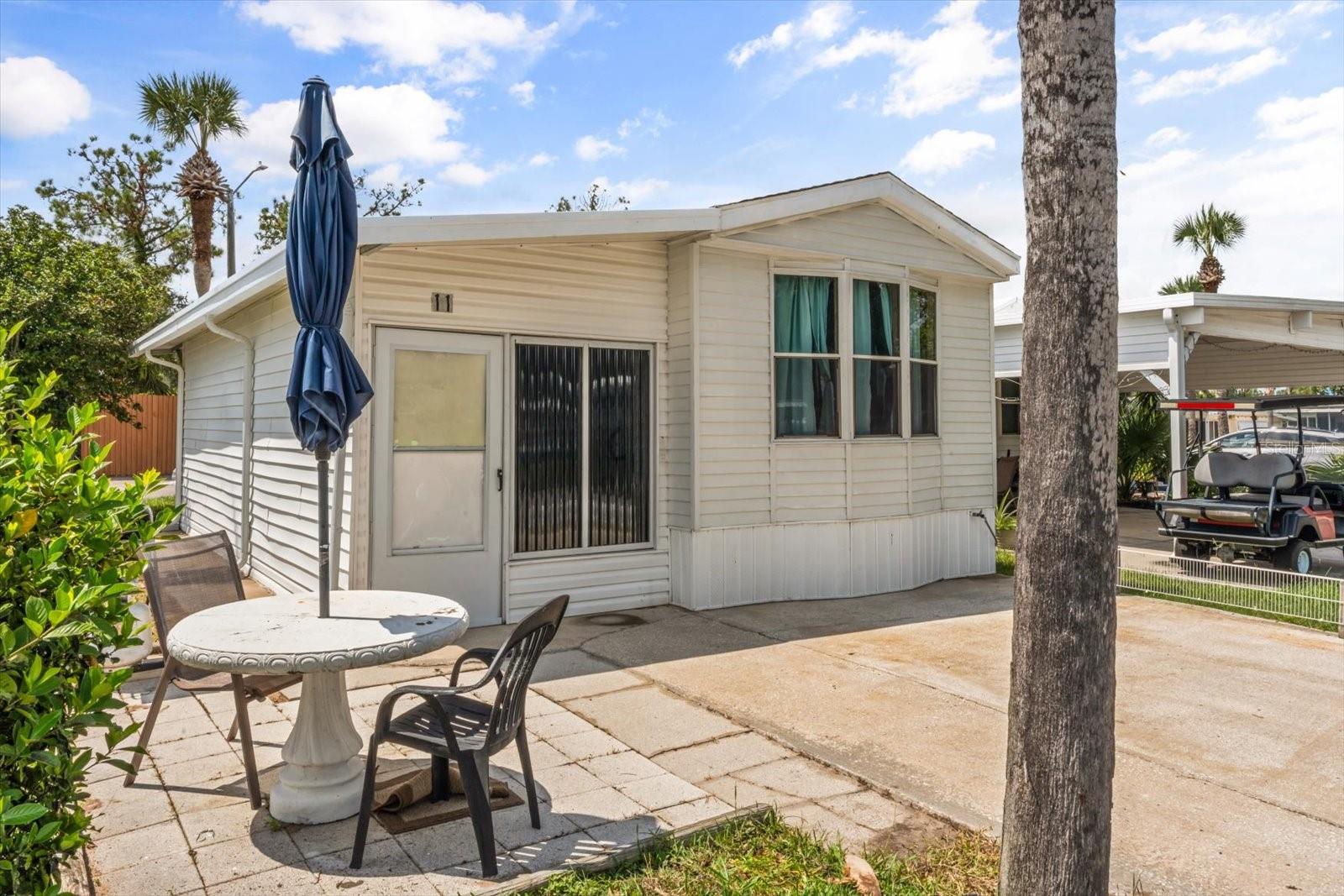 O6334024 Property Photo