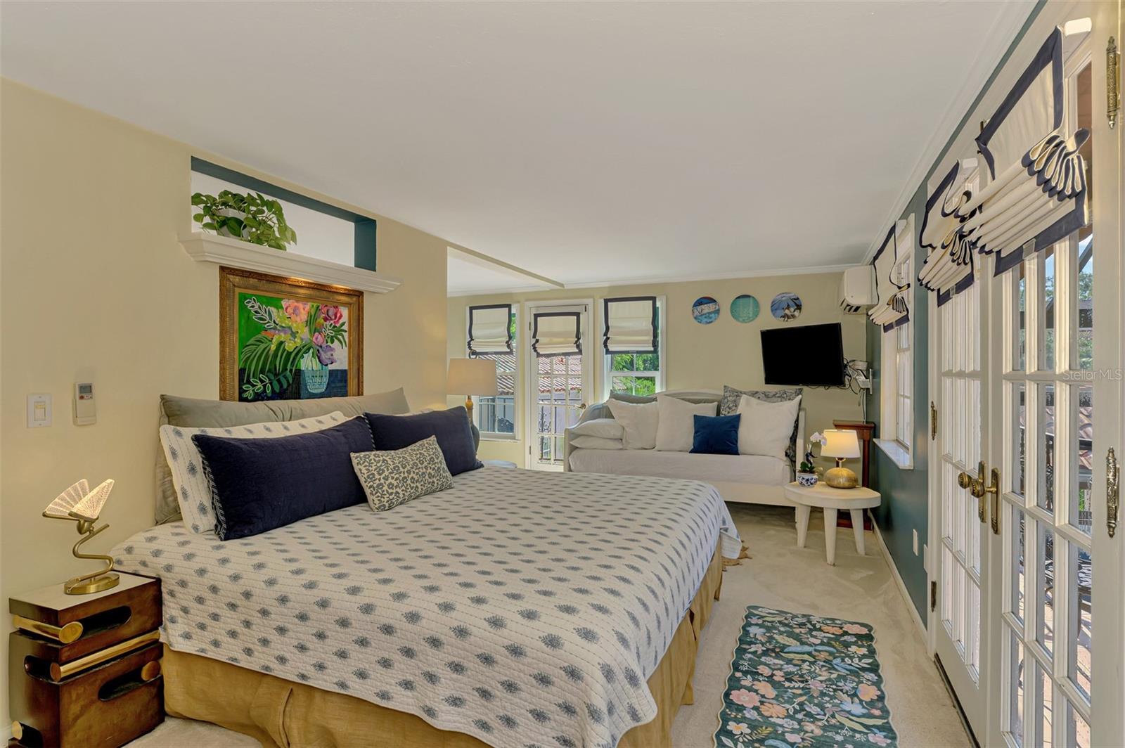 3838 FLORES AVE, SARASOTA, FL, 34239