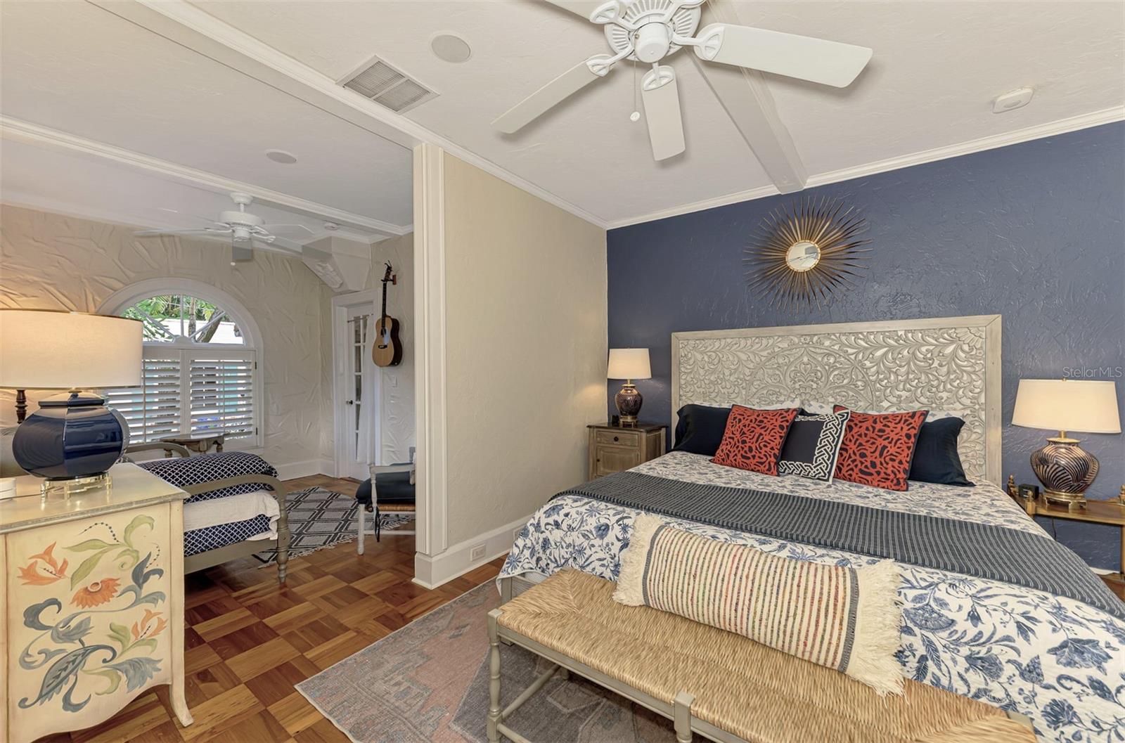 3838 FLORES AVE, SARASOTA, FL, 34239