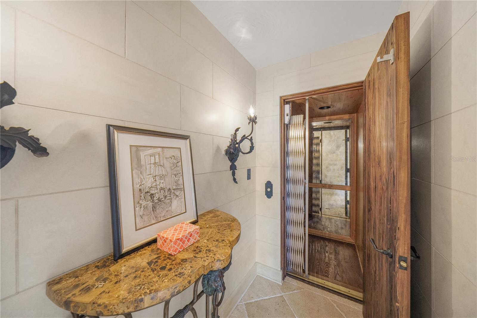 A4661401 Property Photo