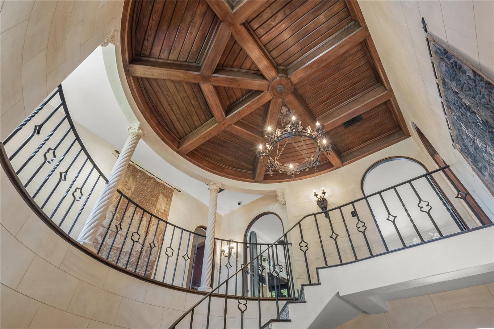 A4661401 Property Photo