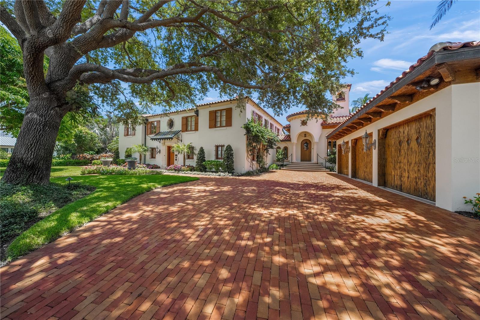 A4661401 Property Photo
