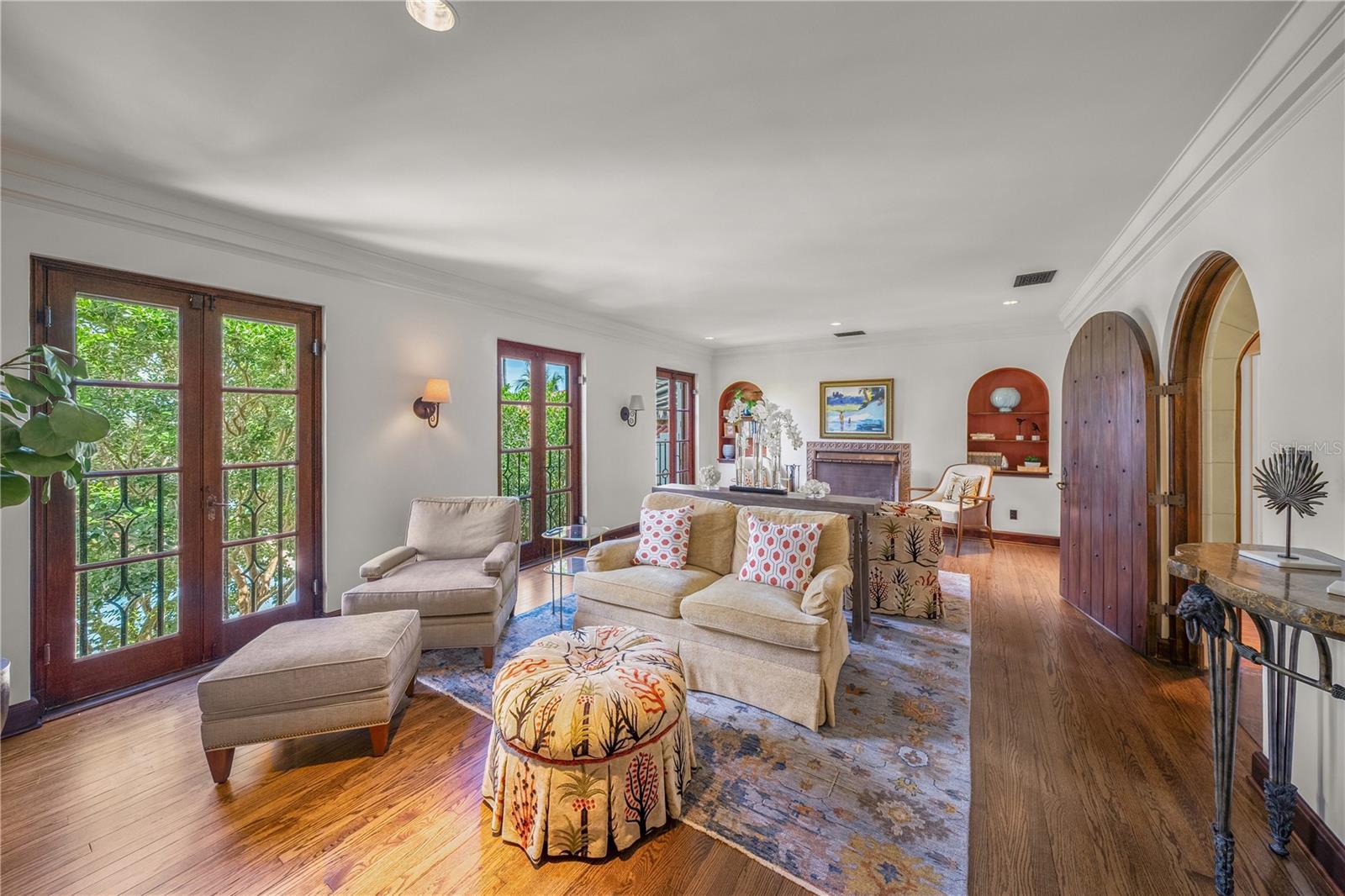 A4661401 Property Photo